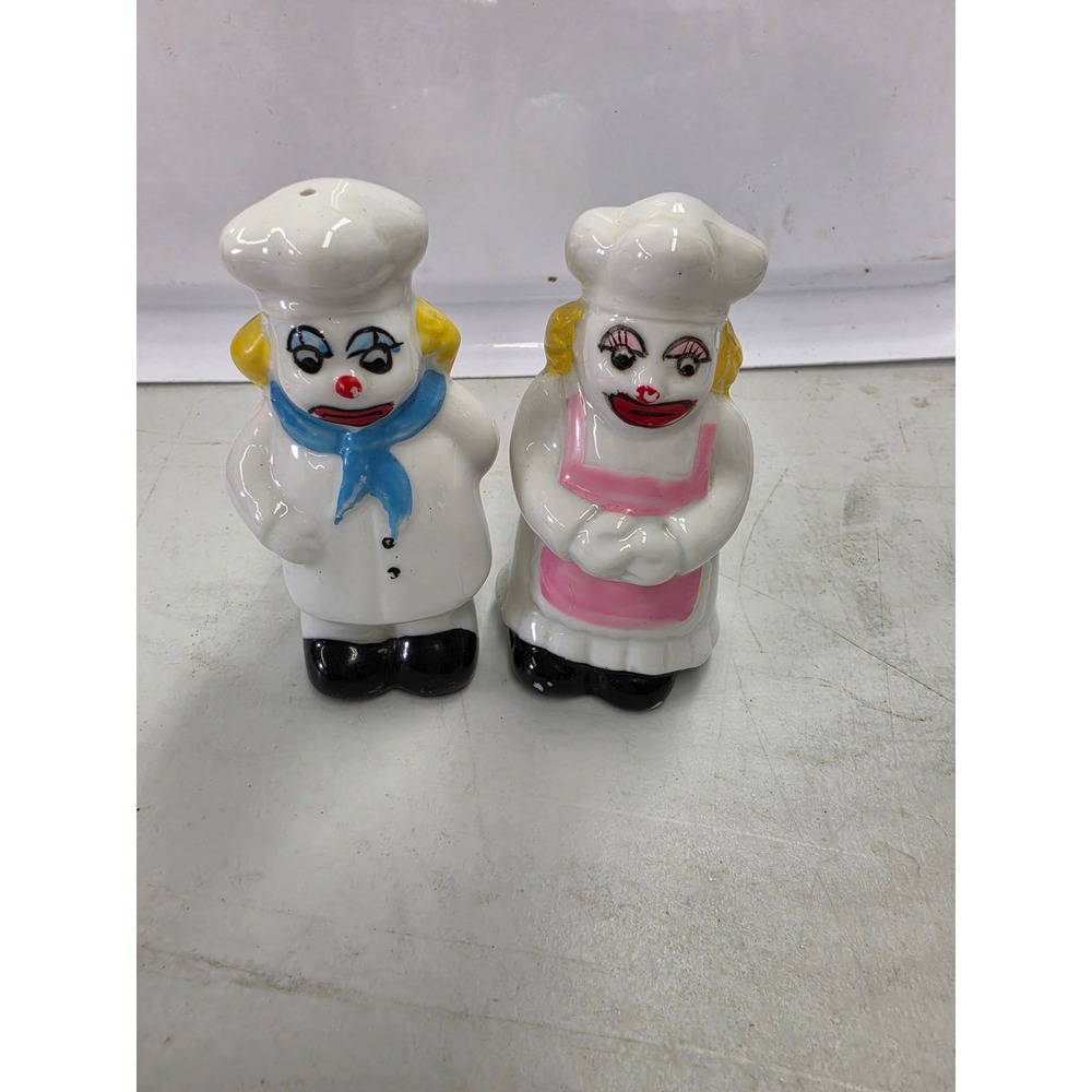 Vintage Style Ceramic Chef Baker Salt and Pepper Shakers Set White Yellow Pink